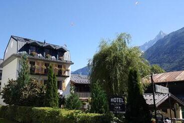 בית מלון כפרי Du Clocher