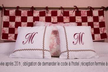 בית מלון כפרי Hôtel Le Memphis