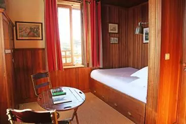 Otel La Maison Du Bassin