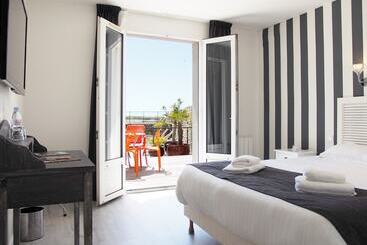 Hotel Logis Le Castel Ac H