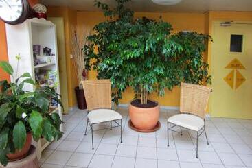 فندق Hôtel Noctuel Blois Sud