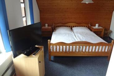 Отель Pension Stöber