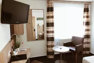 ホテル Pfennigskrug