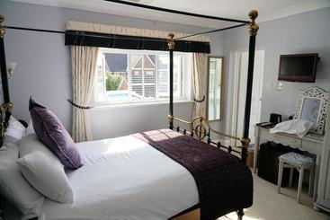 Bed and Breakfast White Sails