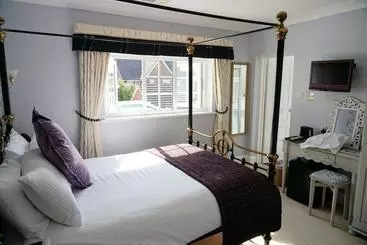 Bed and Breakfast White Sails