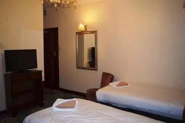 Hotel Lane Head