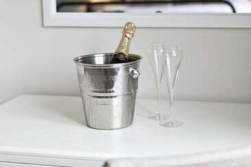 בית מלון כפרי The Bath Arms