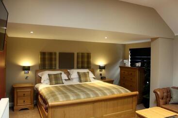 בית מלון כפרי The Blue Bell At Arkendale