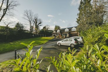 민박 Everglades Luxury Residence