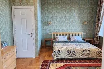 تختخواب و صبحانه Villa Kursa
