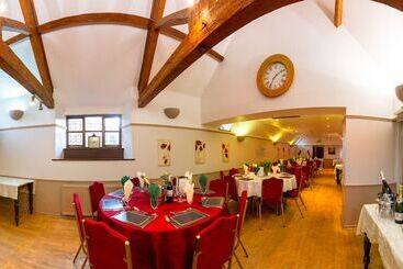 هتل The Beacon & Railway