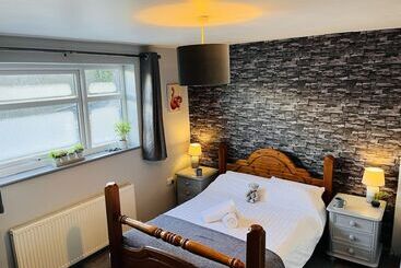 호텔 The Lake View