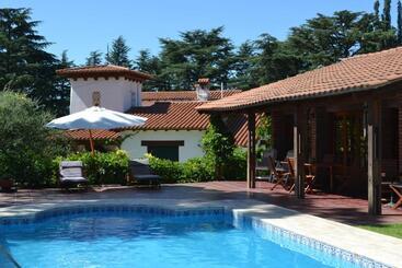 ホテル Ca´montana Hostal Boutique