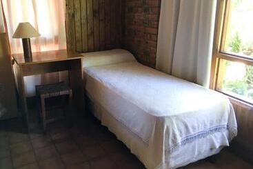 בית מלון כפרי Hosteria Helvecia