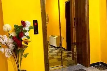 Hotel Mali I Robit