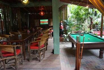 הוסטל Hostal Mamacucha