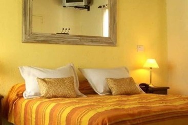 בית מלון כפרי Posada La Candela