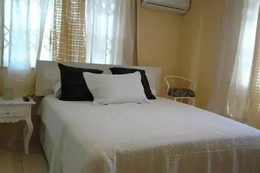 هتل Suites La Rosa