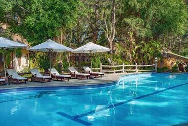 Ho Tram Beach Boutique Resort & Spa