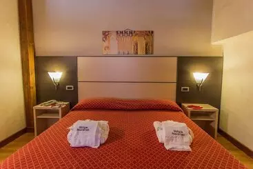 Hotelli Albergo Della Posta