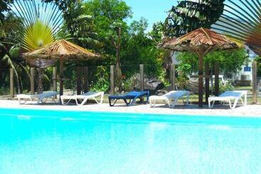 Hotel Residence Les Cayalines