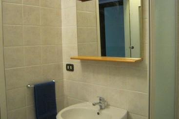 Отель Hostello Don Carlos