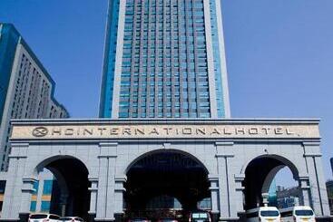 هتل Huachen International