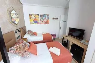 Hostal Boutique La Española By Bossh Hotels