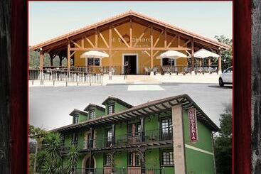 Hotell Posada El Tocinero