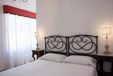 ベッドアンドブレックファースト Il Palazzetto