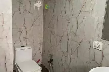 Hotel Shiree Radhe Bnd Room