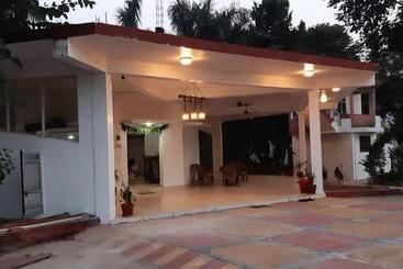 Hotel The Baagh Jungle Resort