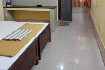 Hotel Shri Matha Chathra Residency