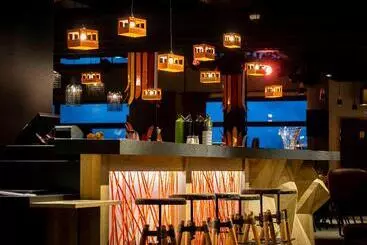 ホテル Base Camp Lodge   Albertville