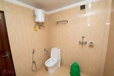 Hotelli Diyalo Foodland Chitwan