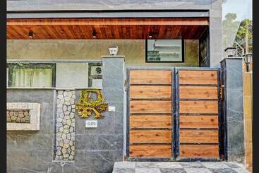 Hotel Kashvi Residency