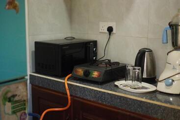 ペンション G V N Villa Ahangama