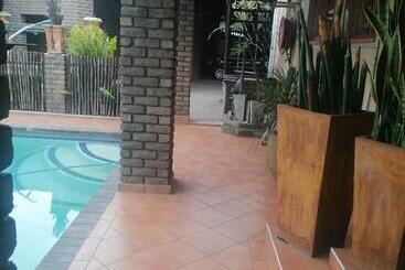 Pension Texas Suites