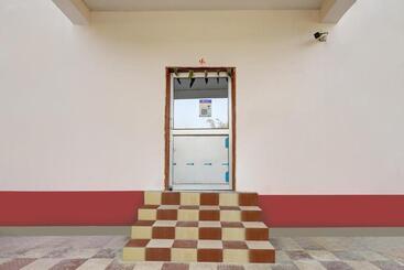 Otel Spot On Sunrise Lodge & Axomiya Dhaba