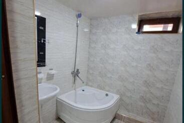 بنسيون Guesthouse Anora