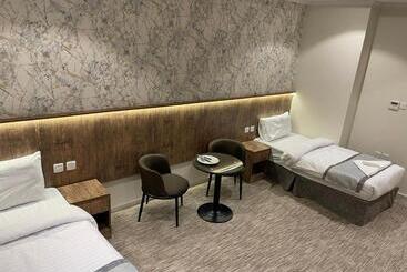 فندق الخلفاء الماسي