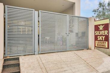 Super Hotel O Silver Sky