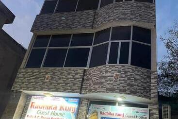 Hotel Radhika Kunj Guest House