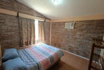 هتل Residencia Cerca Del Mar