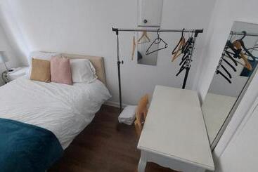 پانسیون Sandfield Private Rooms In King S Cross St Pancras