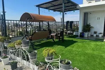Aparthotel The Samaa Homes  By Sas Group