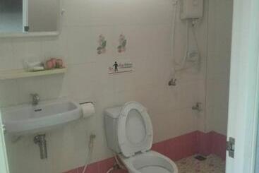 Downhill Resort ดาวน์ฮิลล์รีสอร์ท