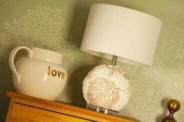 مبيت وإفطار St Katharine S House