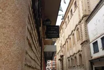 هتل Mesón El Número Uno