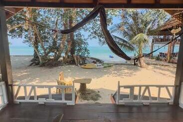 Full Moon Bungalow Resort Koh Chang Ranong